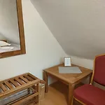 Szálloda Am Berg Hotel-restaurant 3*