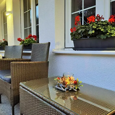 Hotell Am Berg Hotel-restaurant