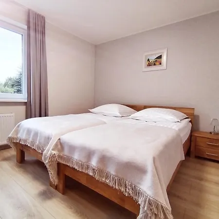 Am Berg Hotel-restaurant 酒店 3*