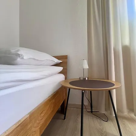 酒店 Am Berg Hotel-restaurant 3*