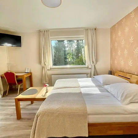 Am Berg Hotel-restaurant Hotell