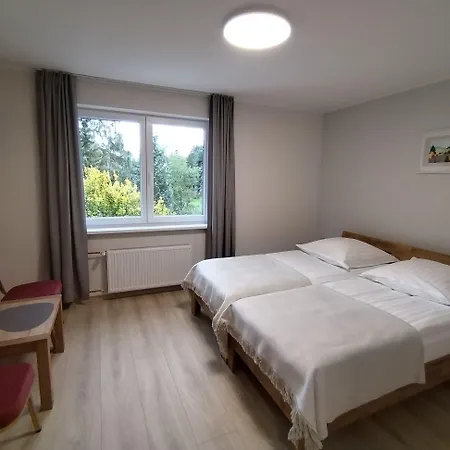 Am Berg Hotel-restaurant Hotell 3*