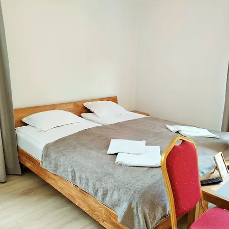 Am Berg Hotel-restaurant Hotell