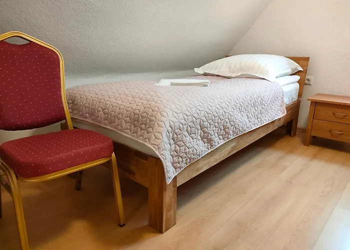 Am Berg Hotel-restaurant 호텔